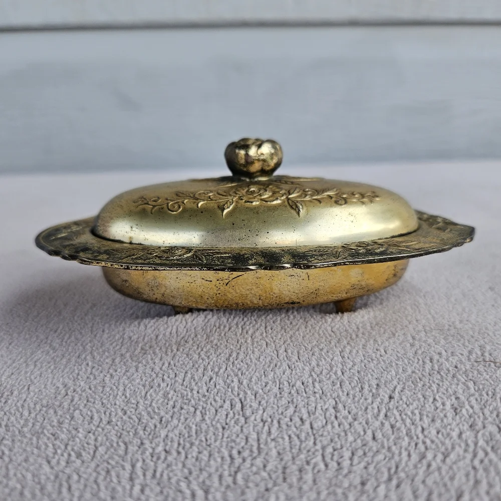 VTG Metal Engraved Footed Trinket Box Storage Footed Floral Japan Gold Patina